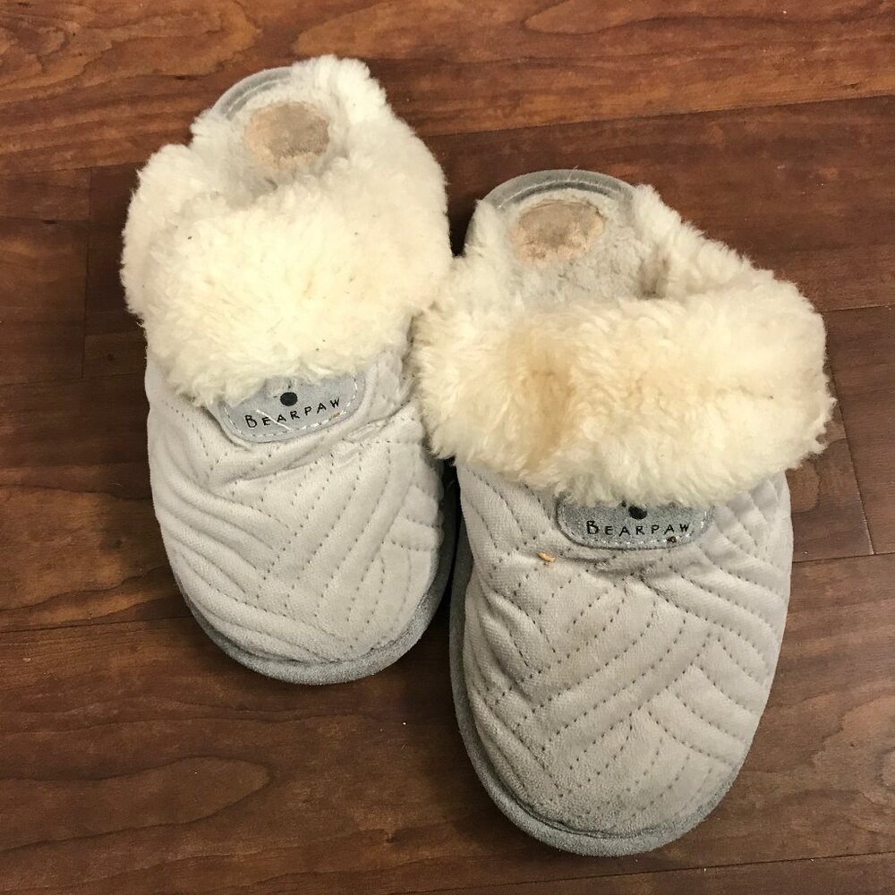 Women's Well Worn Bear Paw White Cotton Home Slippers Size 8